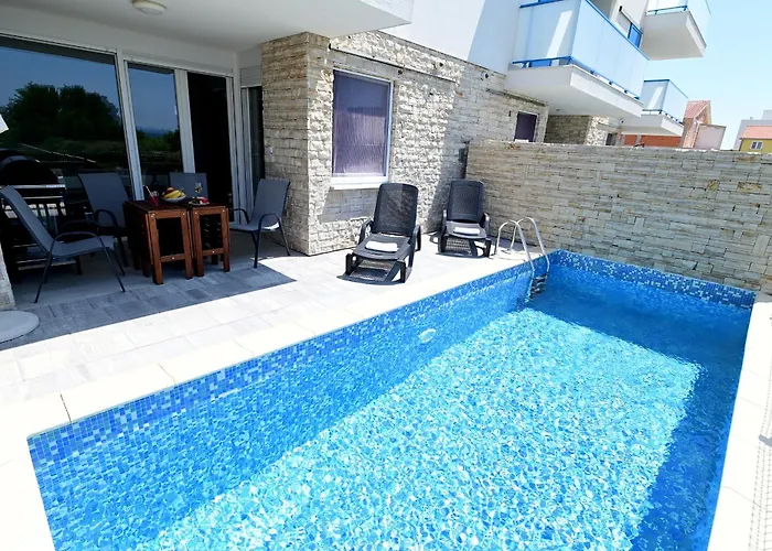 Aster Ferienhaus Privlaka (Zadar)